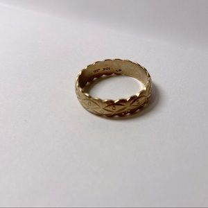 10k GOLD Ring